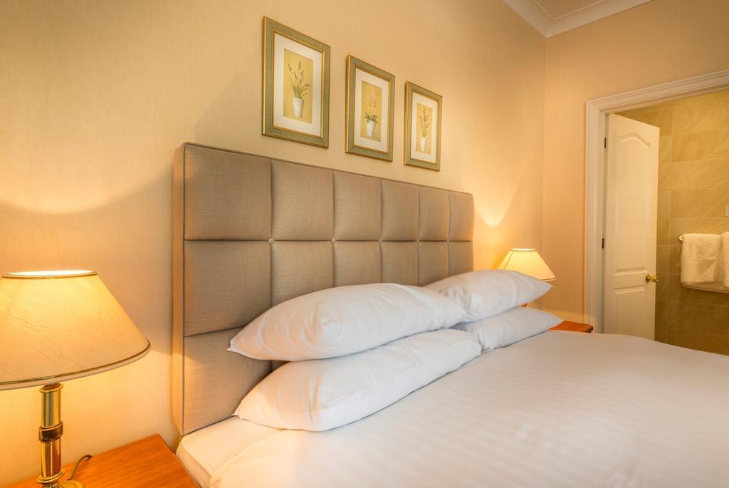 Petwood Hotel Woodhall Spa Ruang foto