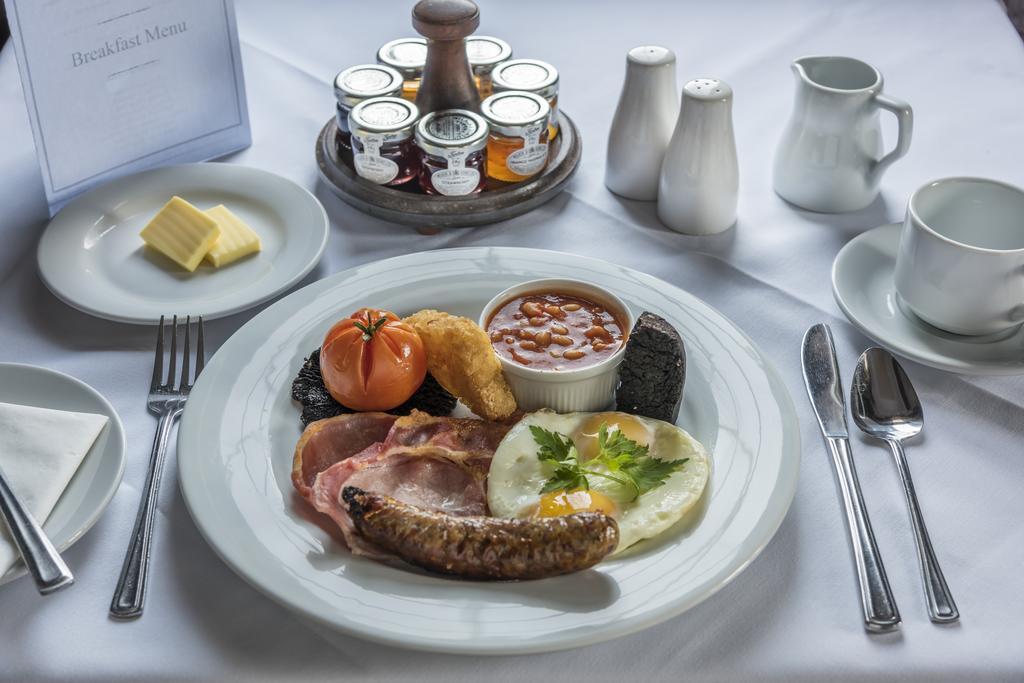 Petwood Hotel Woodhall Spa Bagian luar foto