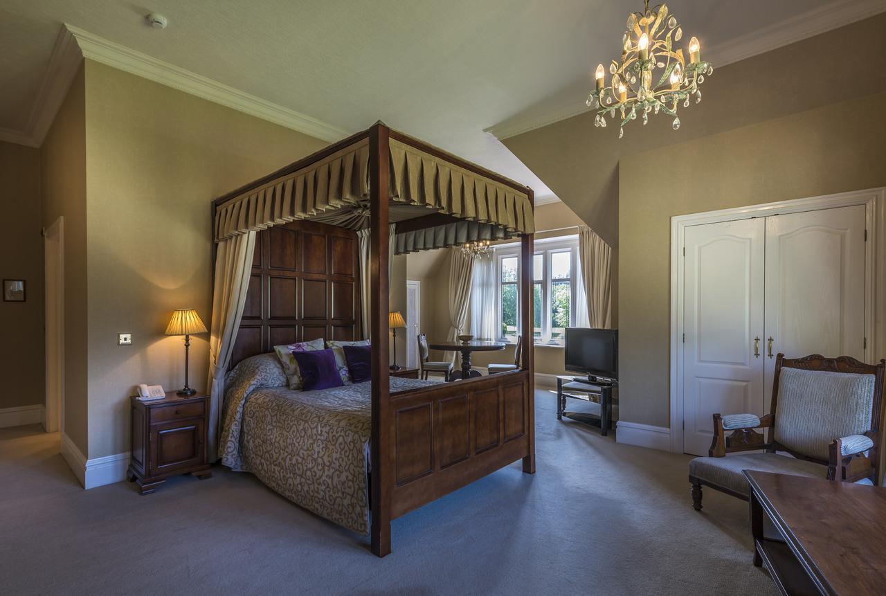 Petwood Hotel Woodhall Spa Bagian luar foto