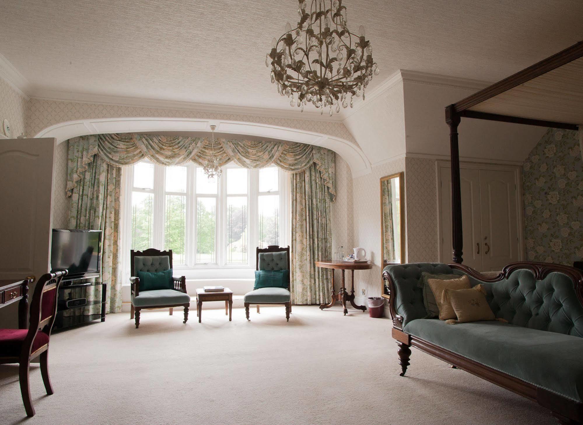 Petwood Hotel Woodhall Spa Bagian luar foto