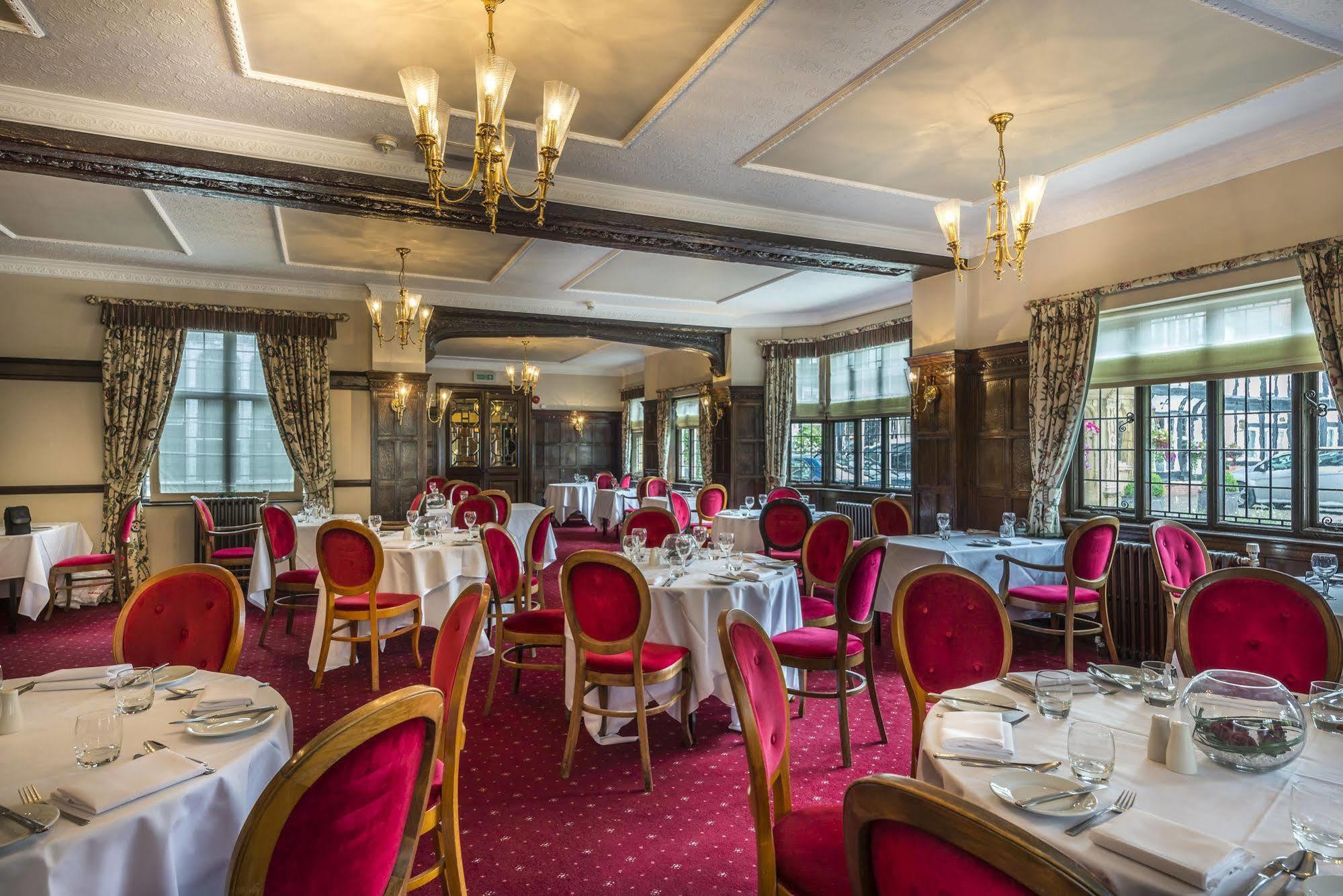 Petwood Hotel Woodhall Spa Bagian luar foto