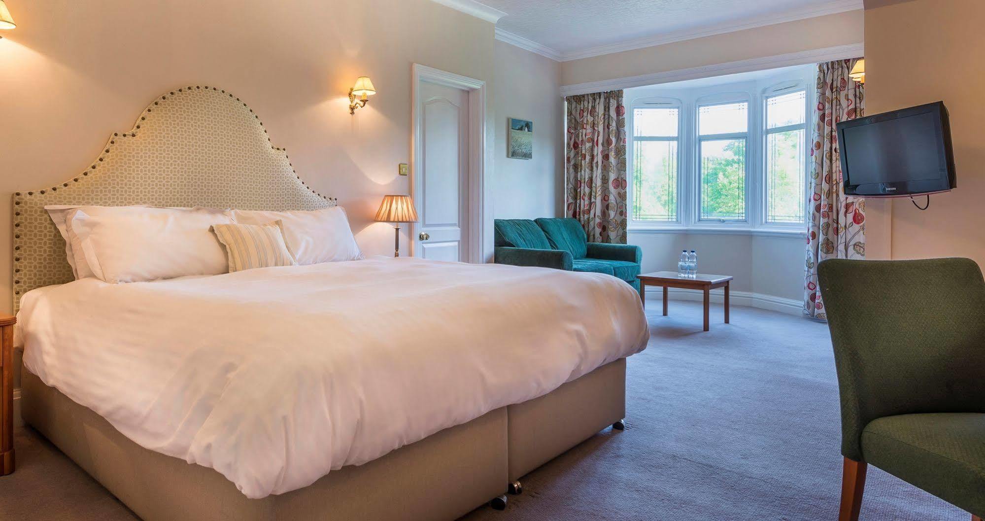 Petwood Hotel Woodhall Spa Bagian luar foto