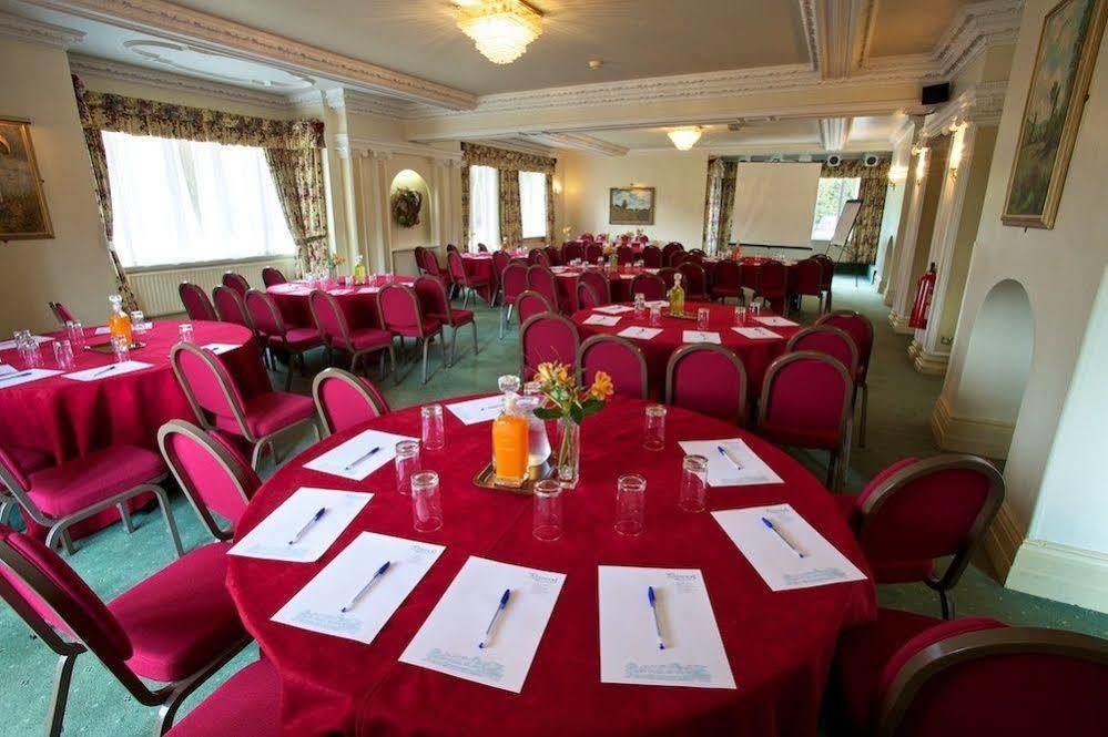 Petwood Hotel Woodhall Spa Bagian luar foto