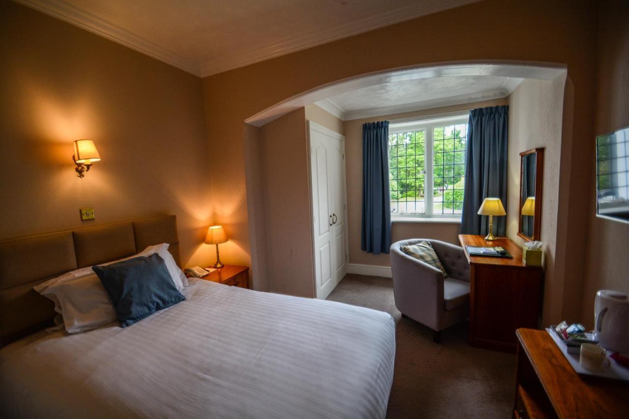 Petwood Hotel Woodhall Spa Bagian luar foto